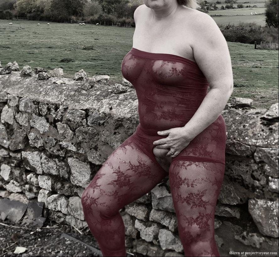 Kez out in the country - image2